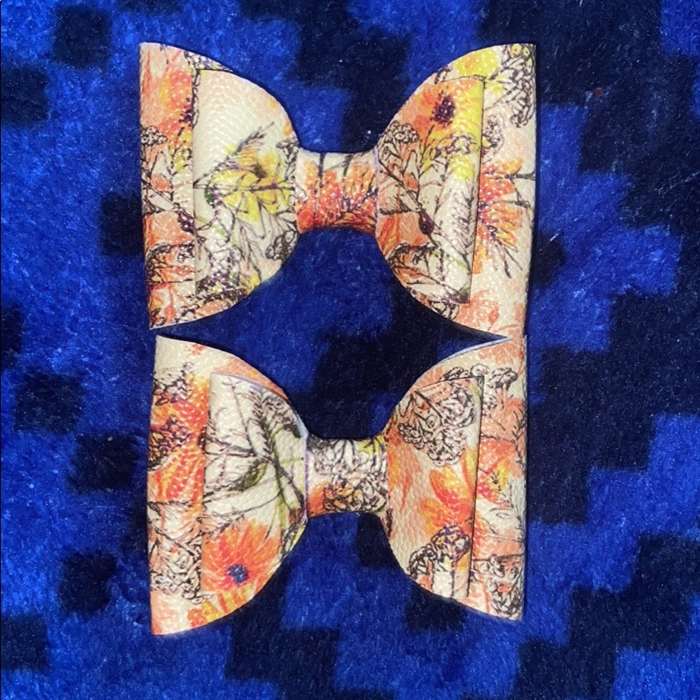 Hair bow